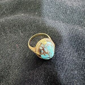 14K Yellow Gold, Turquoise and Pearl Ring. Size 7.